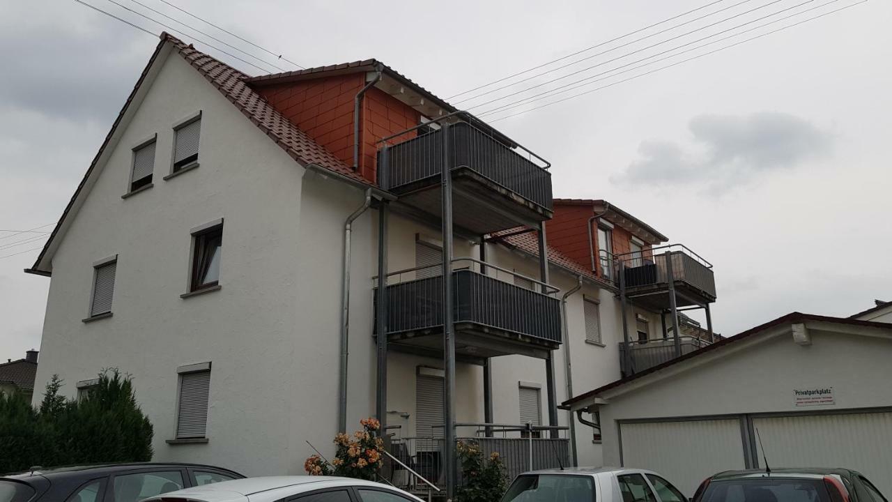 Outletcity Ferienwohnung Apartment 2 Metzingen  Eksteriør billede