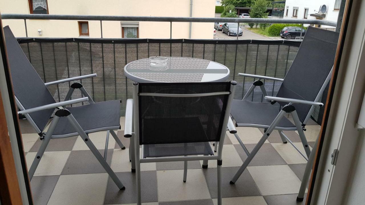 Outletcity Ferienwohnung Apartment 2 Metzingen  Eksteriør billede